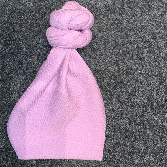 Top Knots - Picture 2 of 5